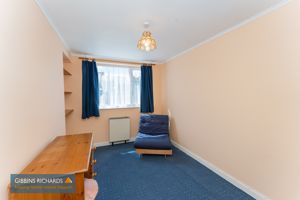 Bedroom- click for photo gallery